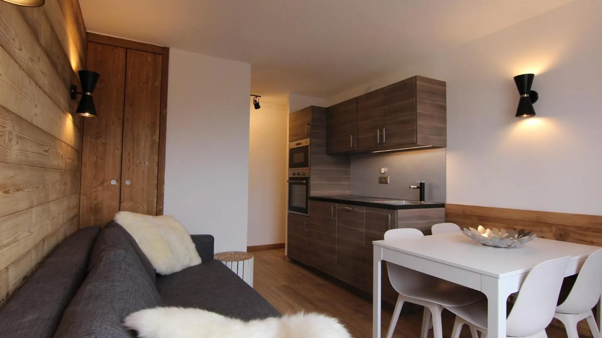Apartment Les Trois Vallees-1 By Interhome Val Thorens