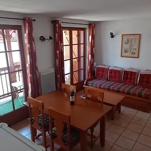 https://agrable-appartement-avec-balcon-dans-rsidence-calme.midi-pyreneeshotels.com